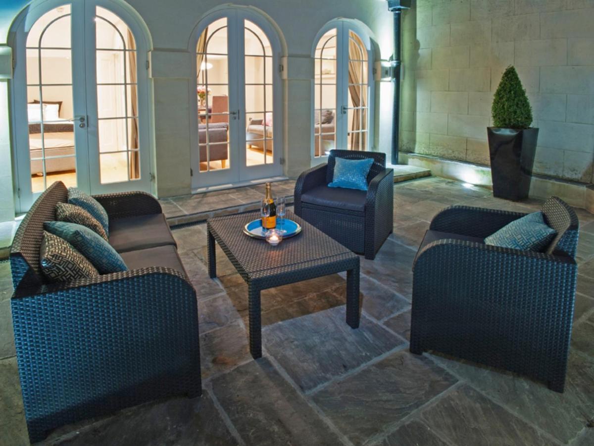 Bath Circle Apartment Exterior photo