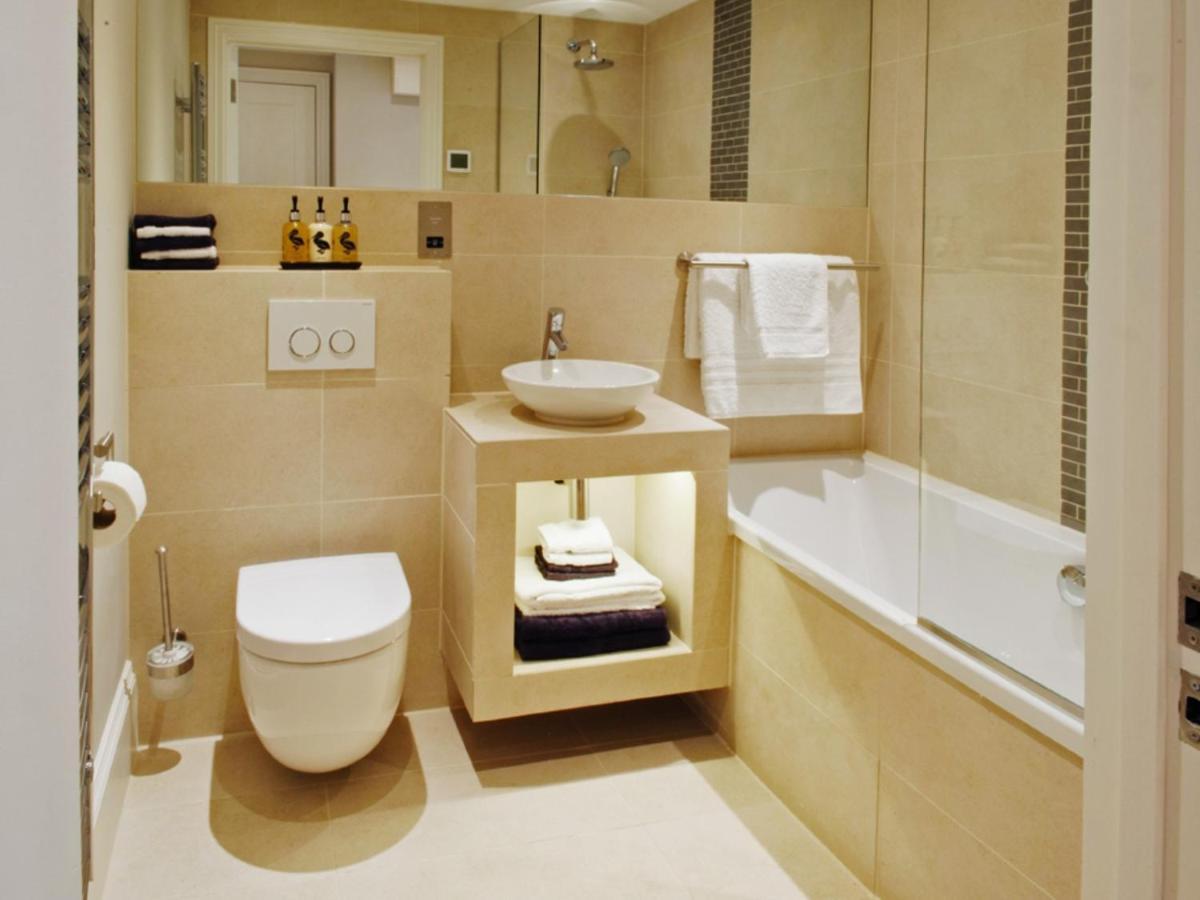 Bath Circle Apartment Room photo